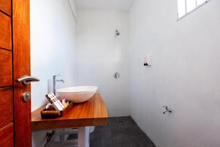 Surya Lombok Accommodation 셀롱 벨라낙 외부 사진