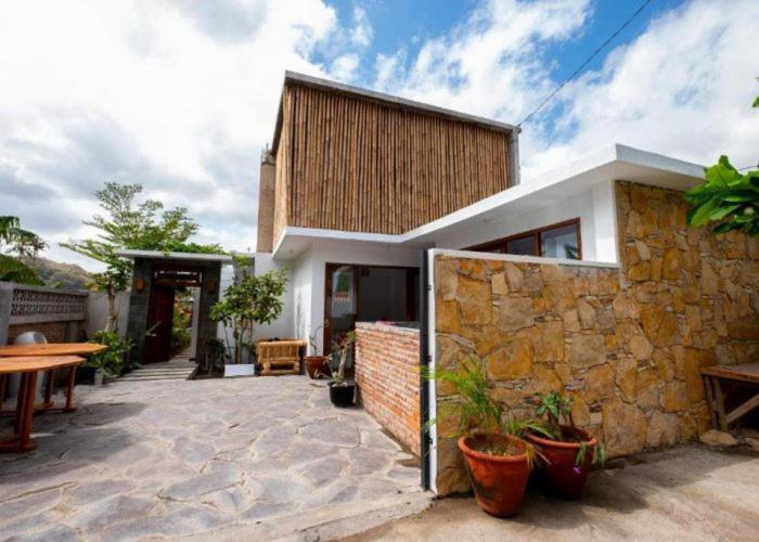 Surya Lombok Accommodation 셀롱 벨라낙 외부 사진